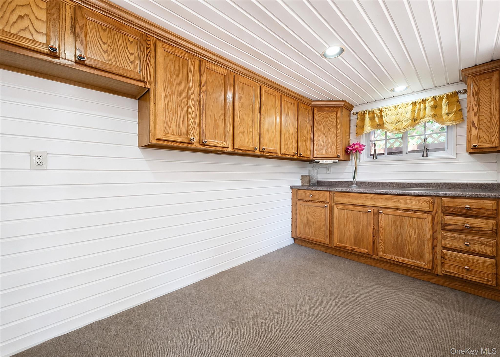 241 Terry Boulevard Property Photo 26