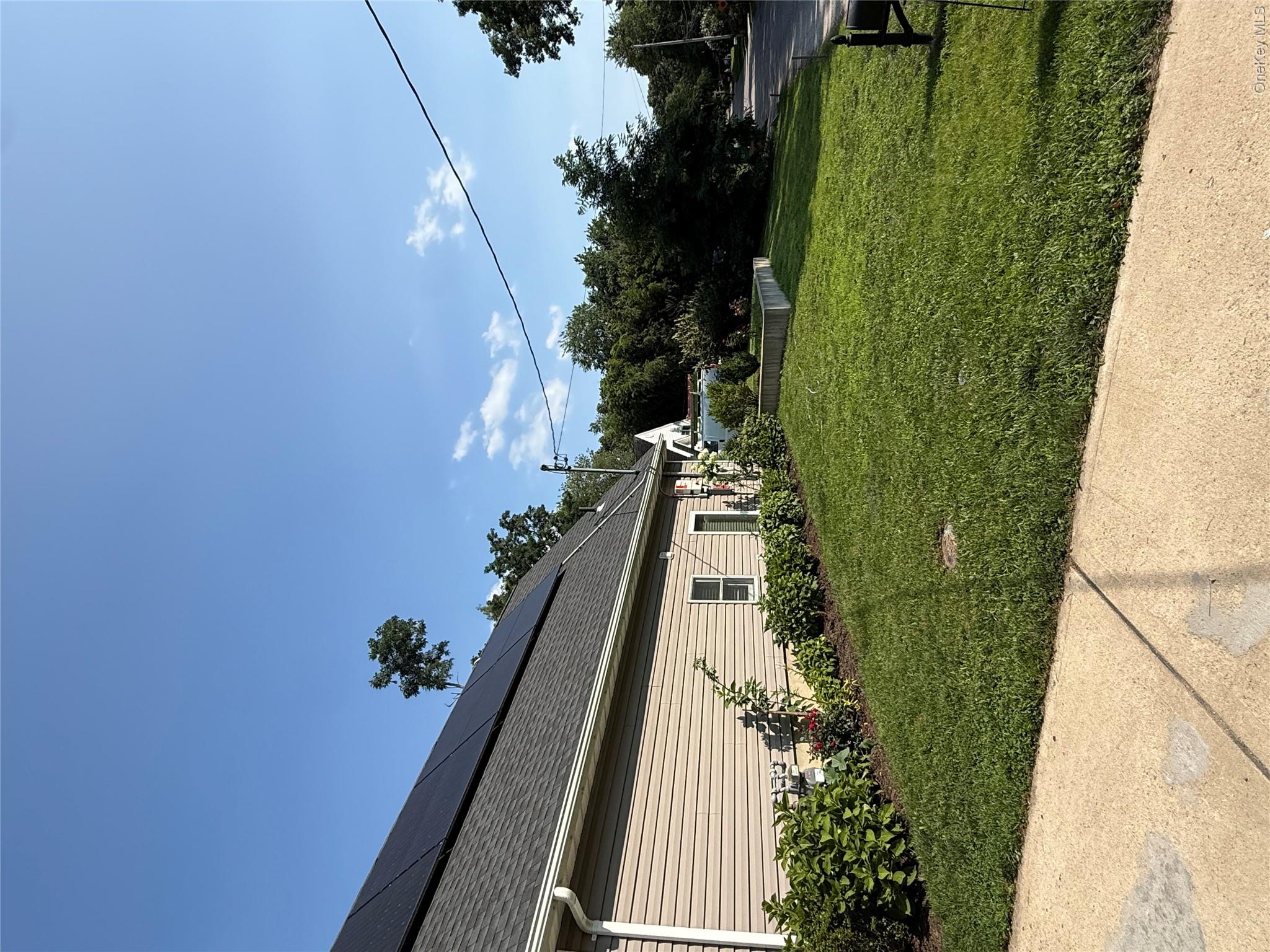 16 Oak Avenue Property Photo 4
