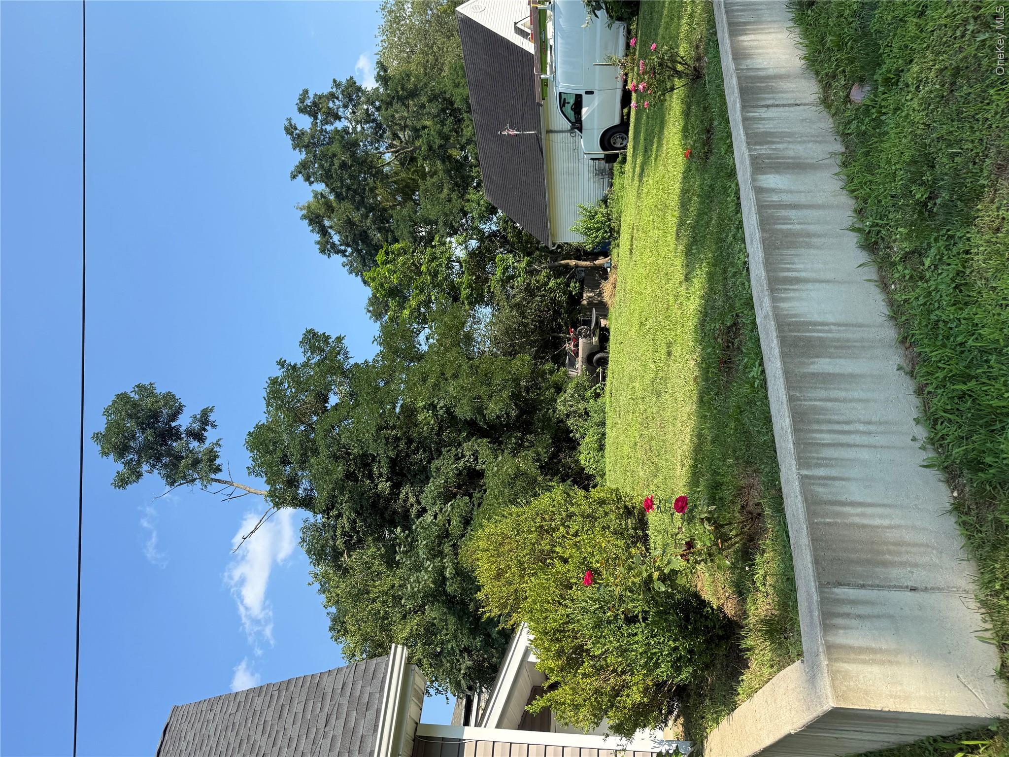 16 Oak Avenue Property Photo 6