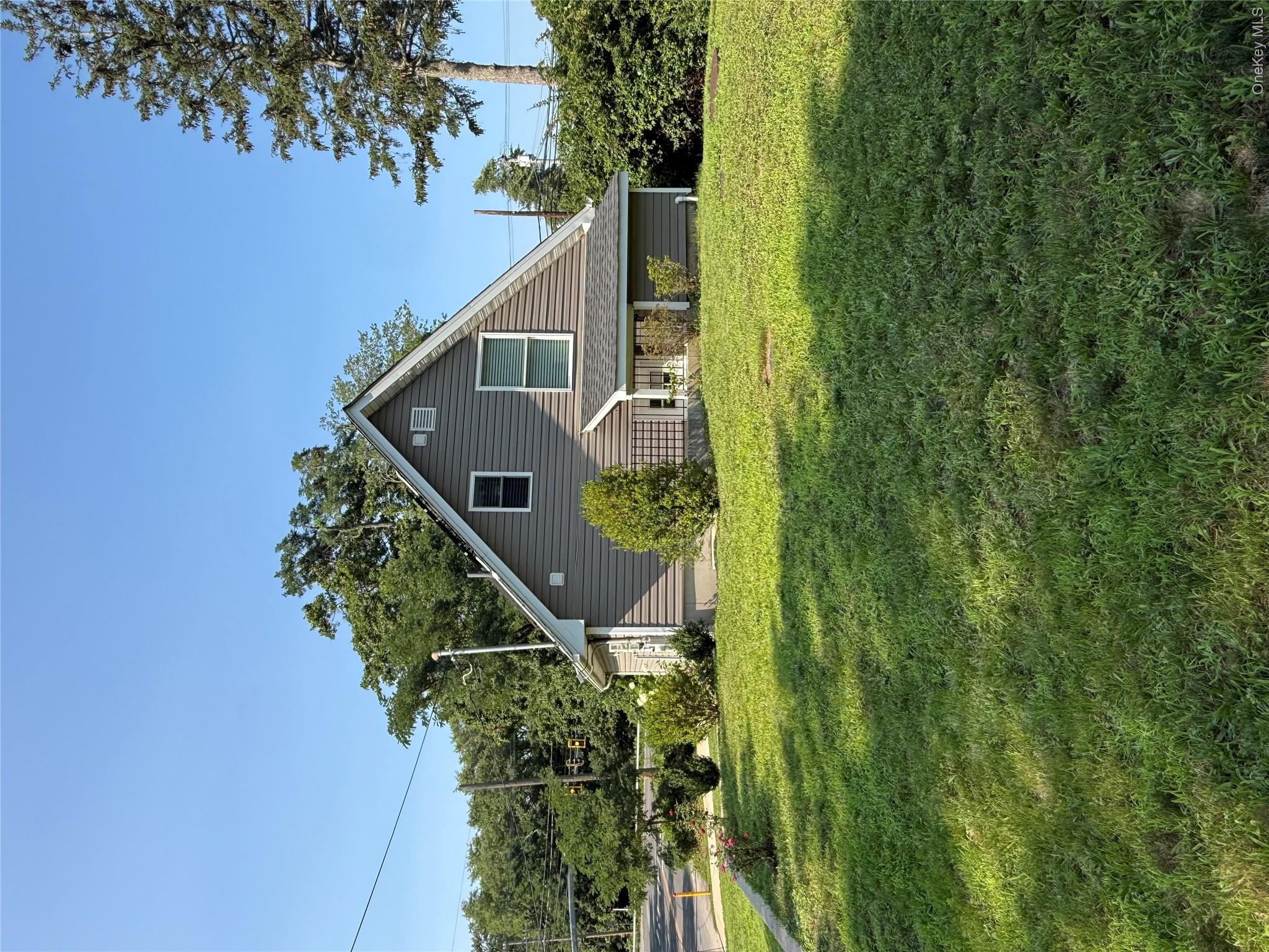 16 Oak Avenue Property Photo 8
