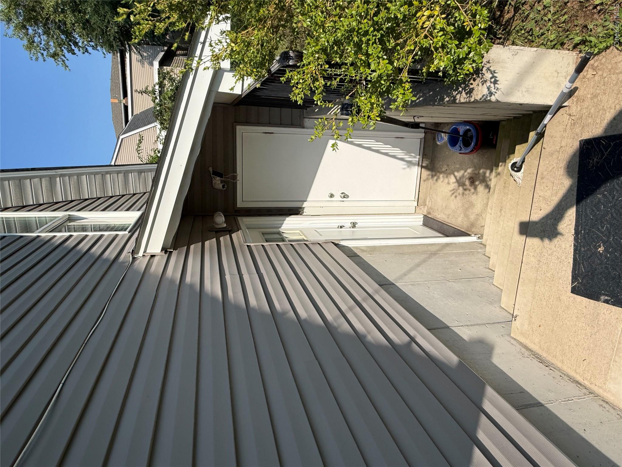 16 Oak Avenue Property Photo 10