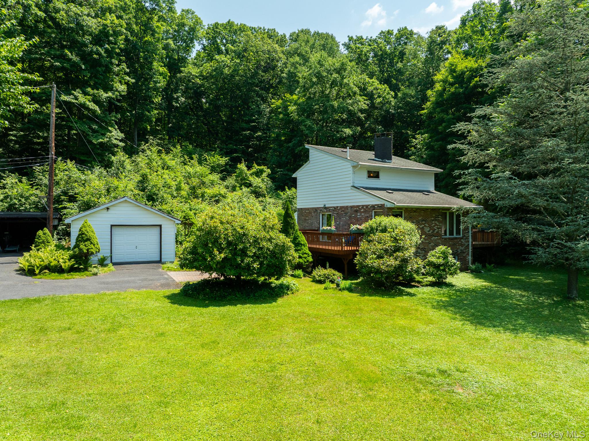 212 Old Dutch Hollow Road Property Photo 3