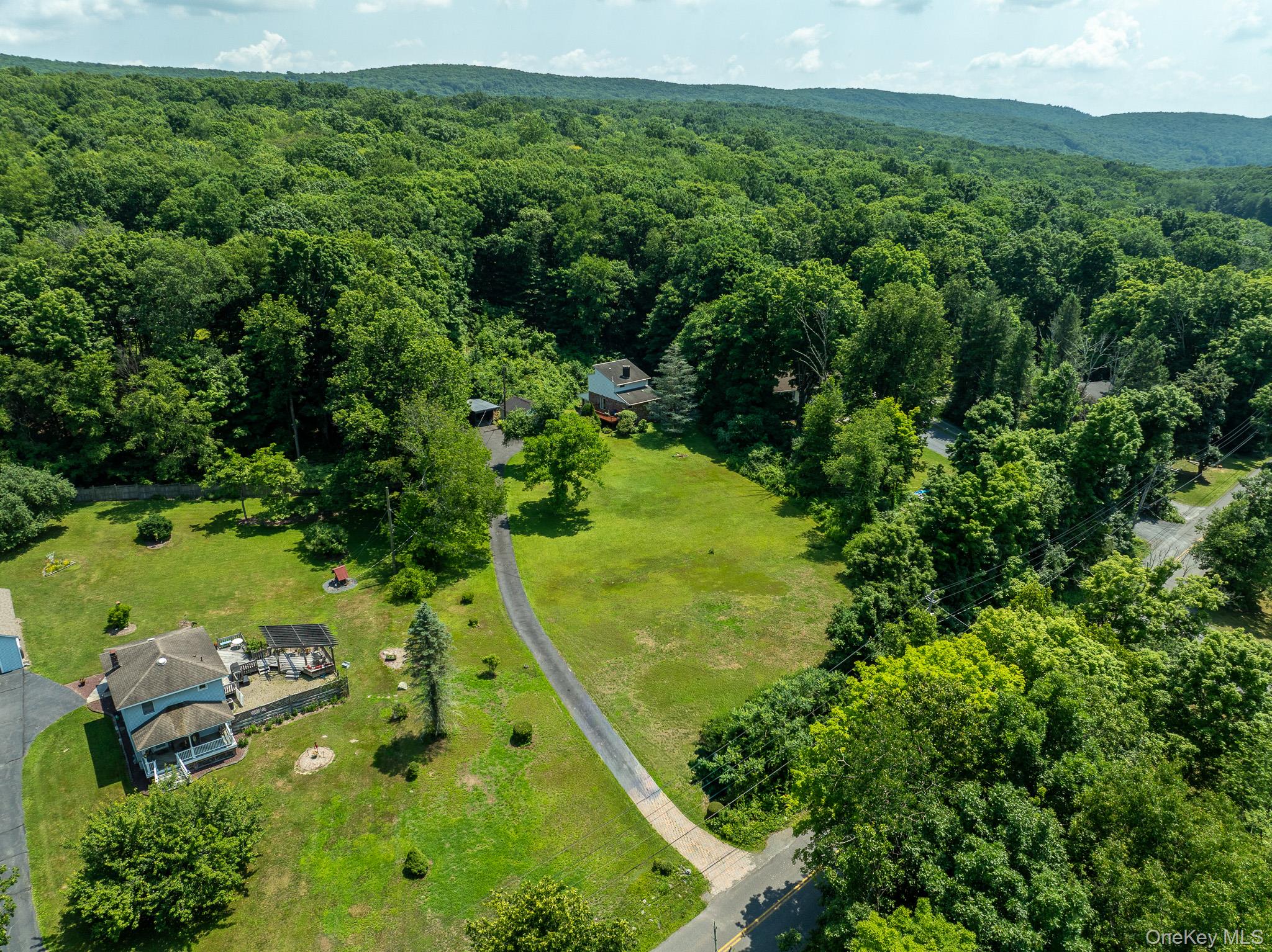 212 Old Dutch Hollow Road Property Photo 10