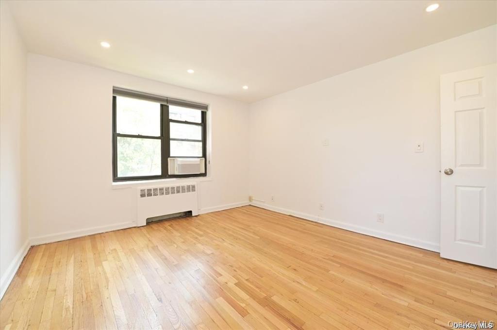 1 Maple Drive 2-j Property Photo 13