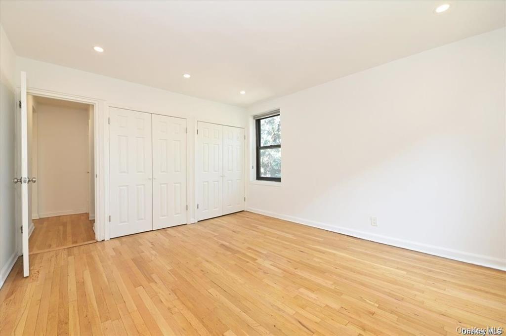 1 Maple Drive 2-j Property Photo 14