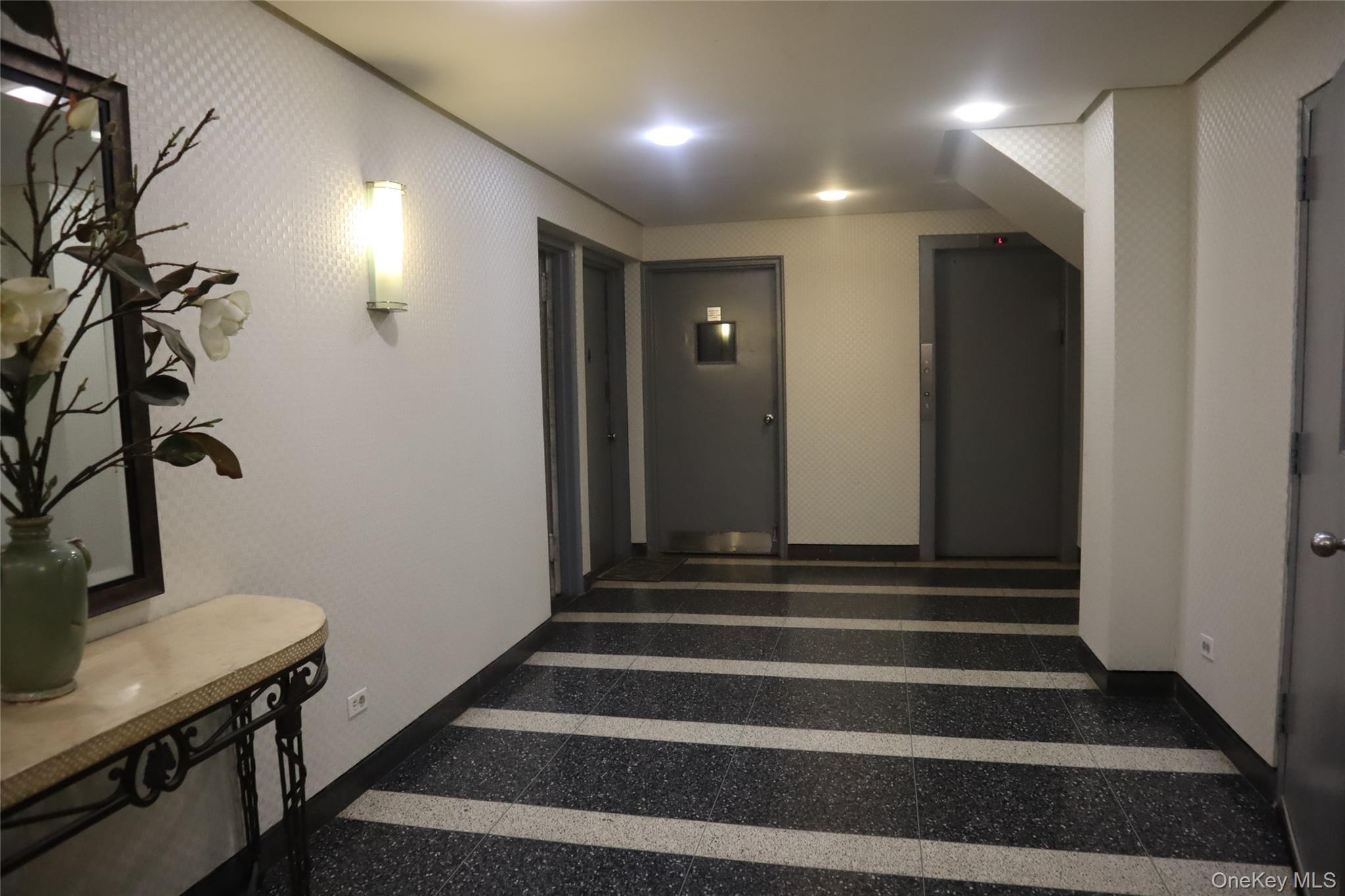 220 E 87th Street 4d Property Photo 11