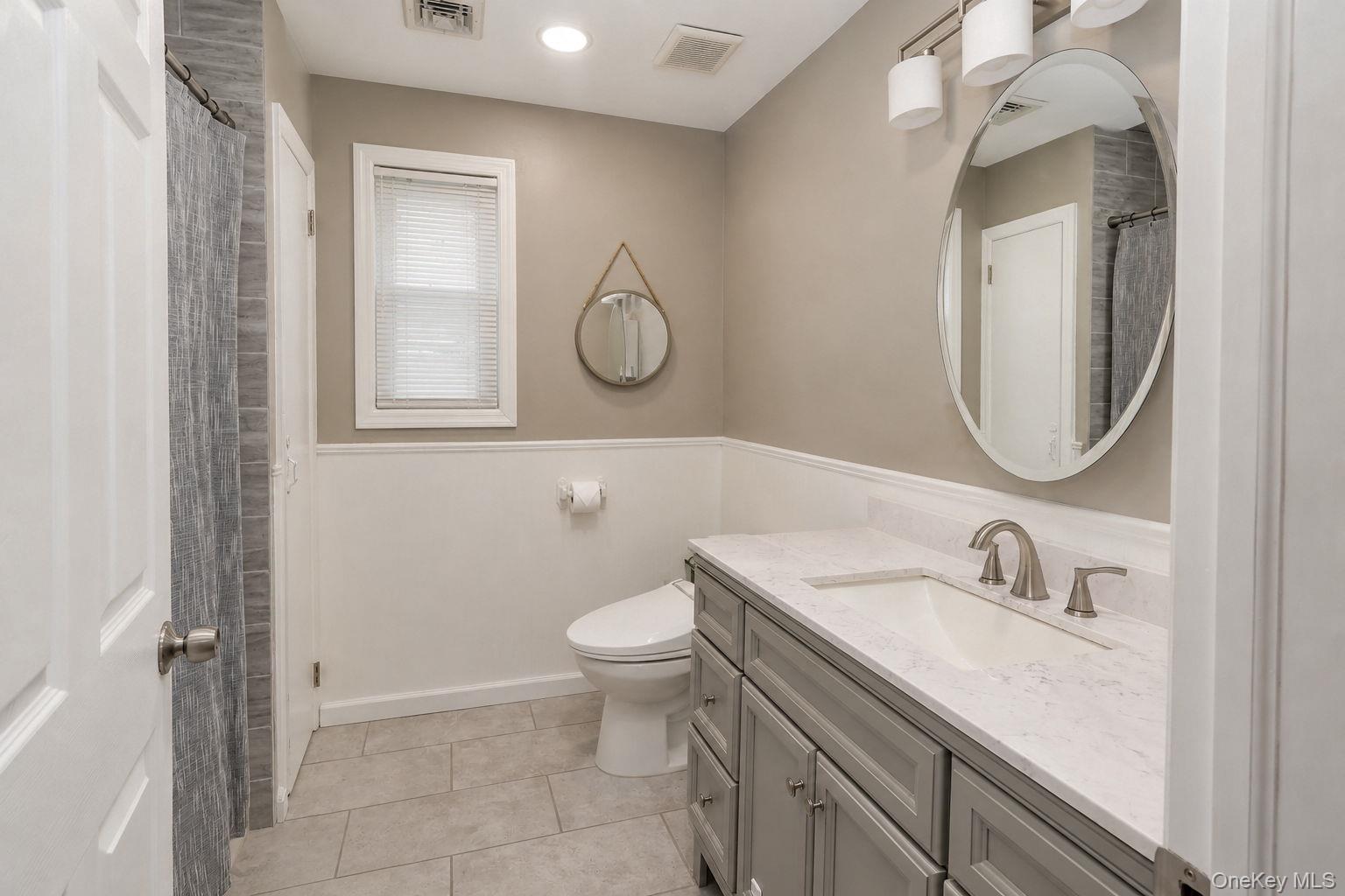 40 Wall Street Property Photo 6