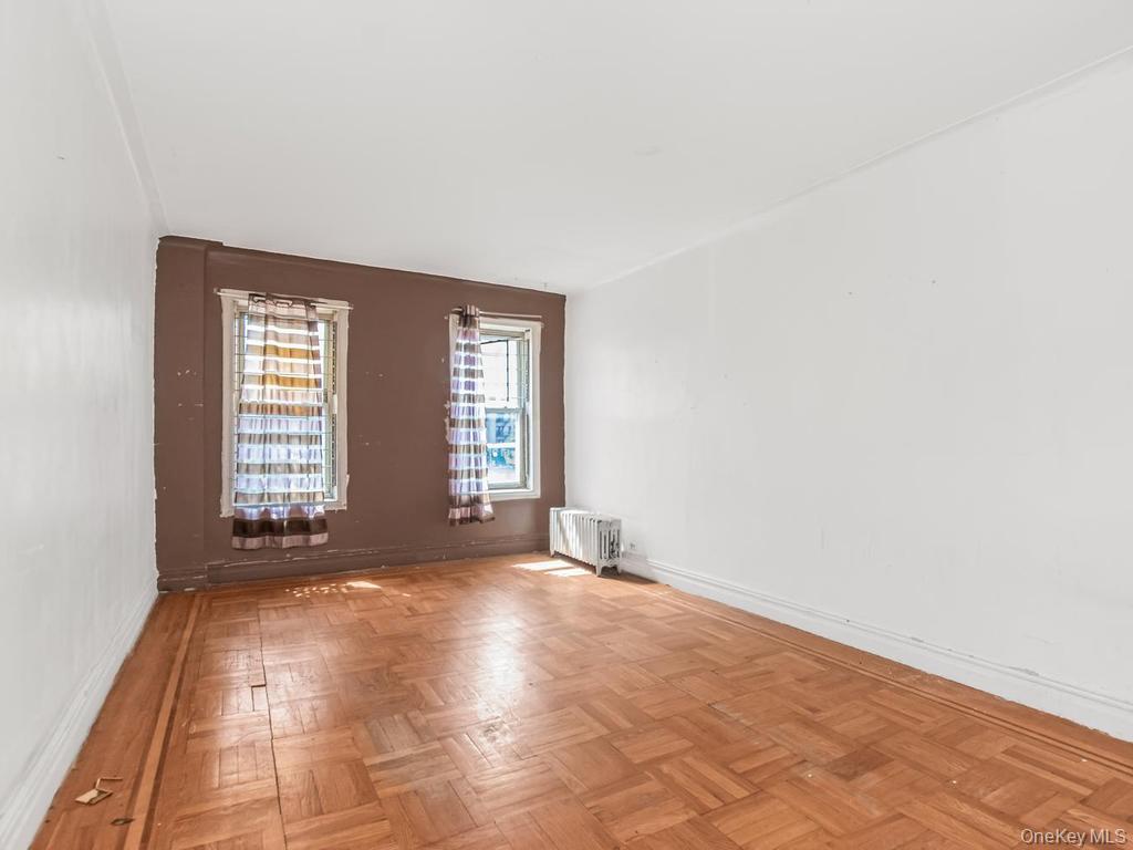 2081 Cruger Avenue 4c Property Photo 6