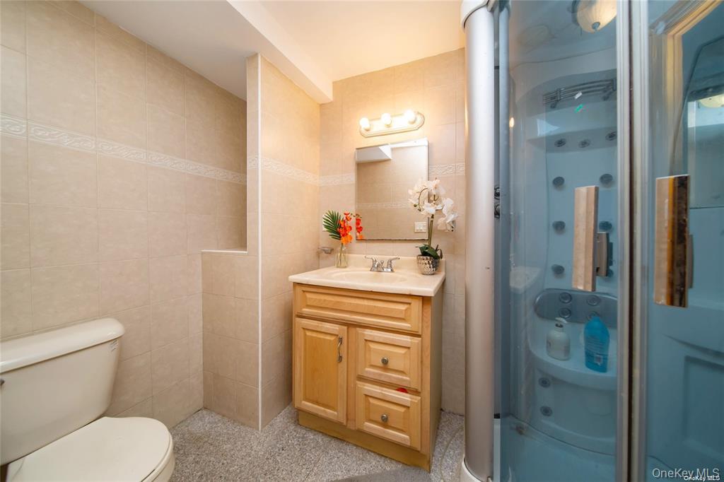 66 Maple Street A Property Photo 20