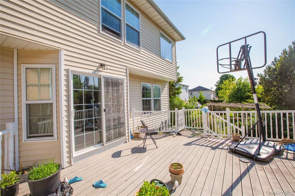 66 Maple Street A Property Photo 24