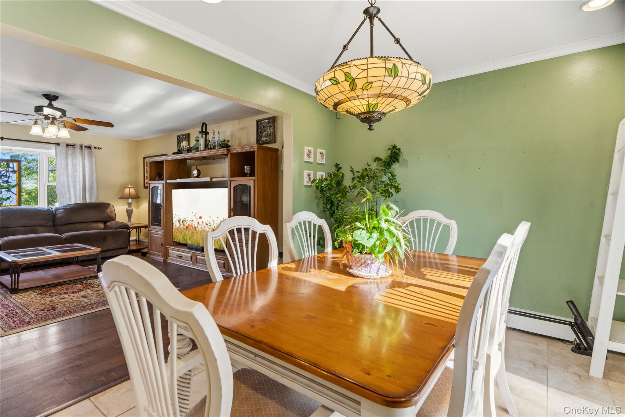 1296 Oak Avenue Property Photo 8