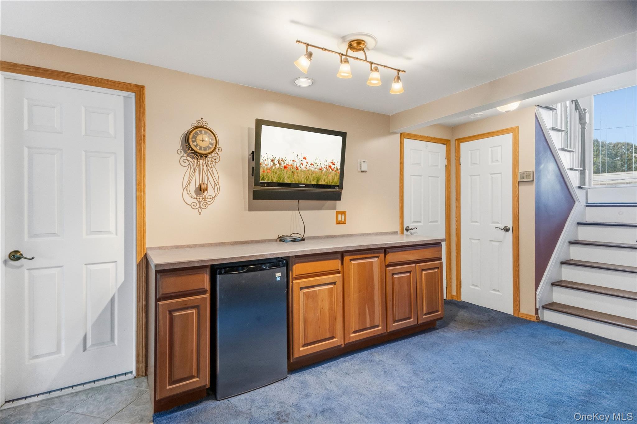 1296 Oak Avenue Property Photo 18