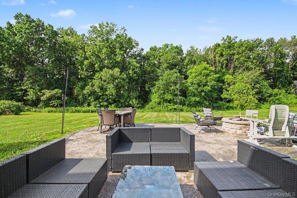 71 Dellwood Court Property Photo 4