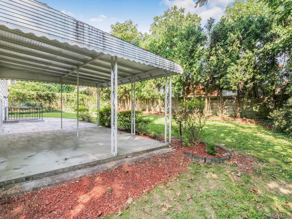 90 Patton Drive Property Photo 4
