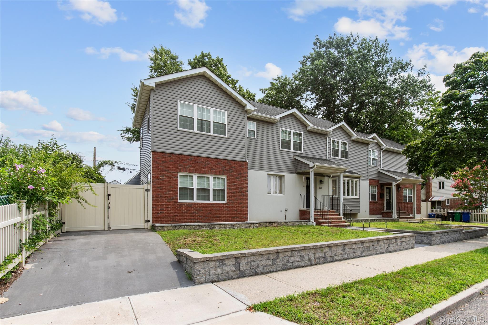 8015 Little Neck Parkway Property Photo 1