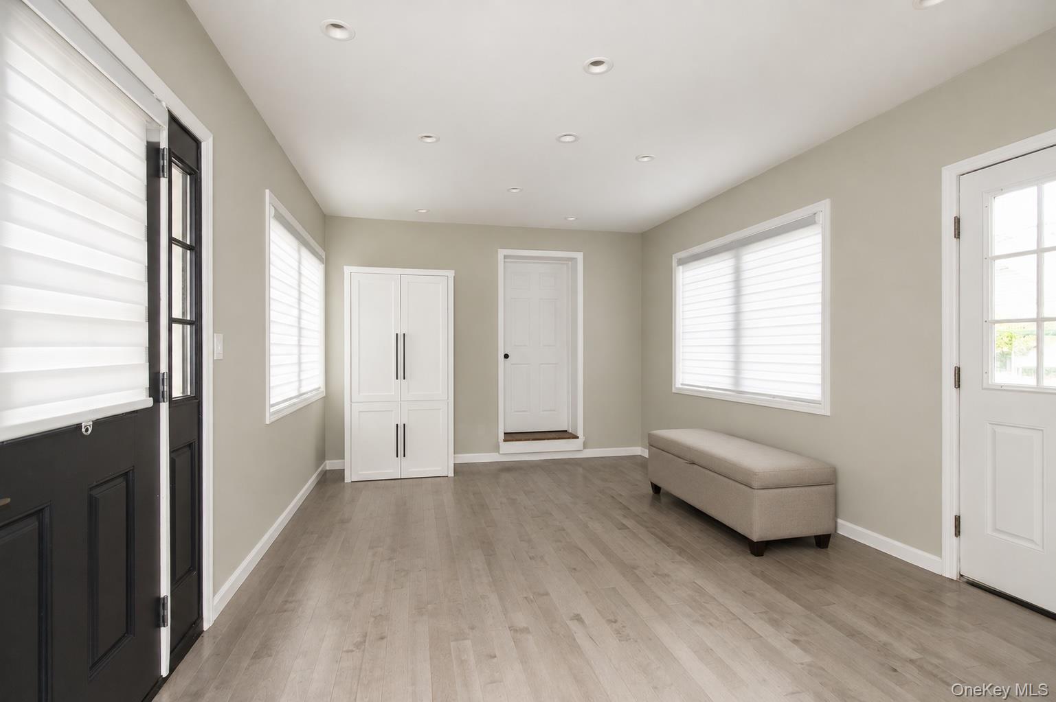 8015 Little Neck Parkway Property Photo 33