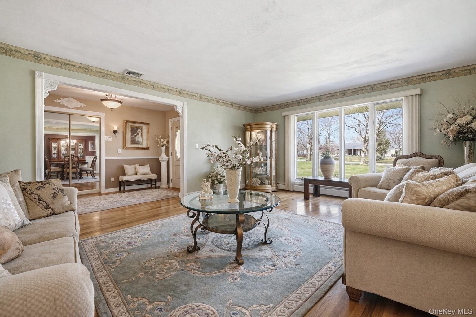 8 Penn Drive Property Photo 4