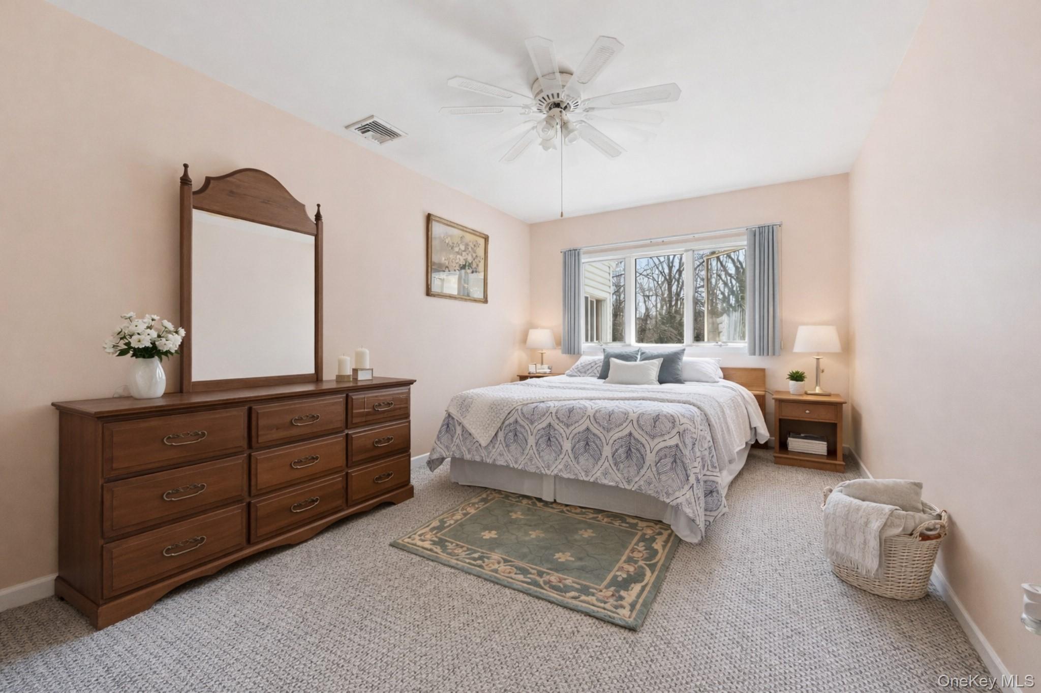 8 Penn Drive Property Photo 15