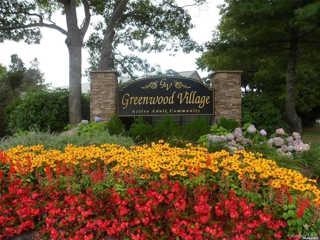 35 Village Circle Property Photo 29