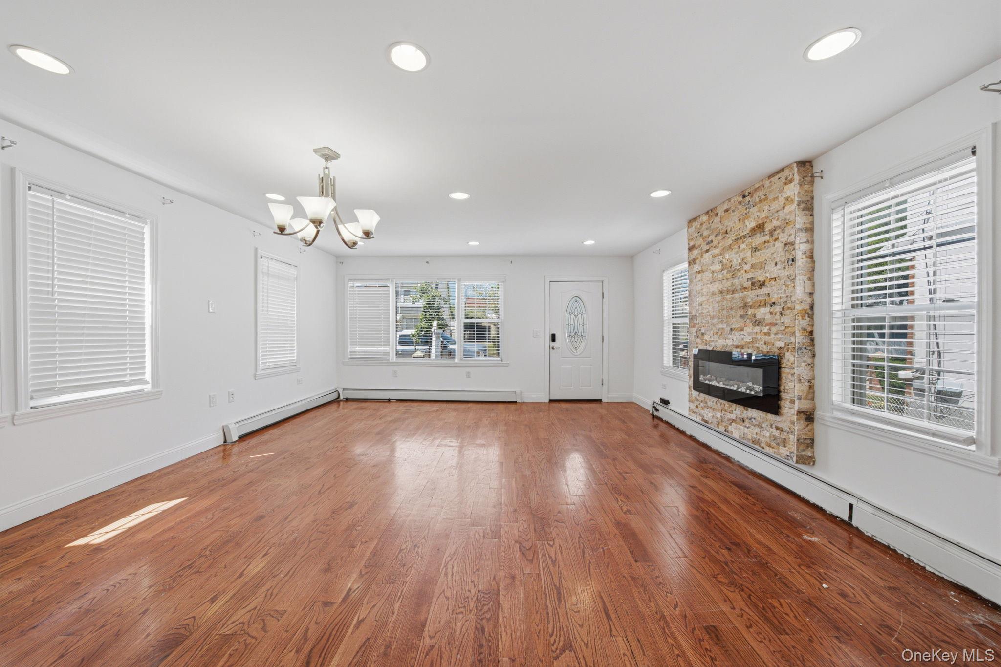 11927 191st Street Property Photo 4