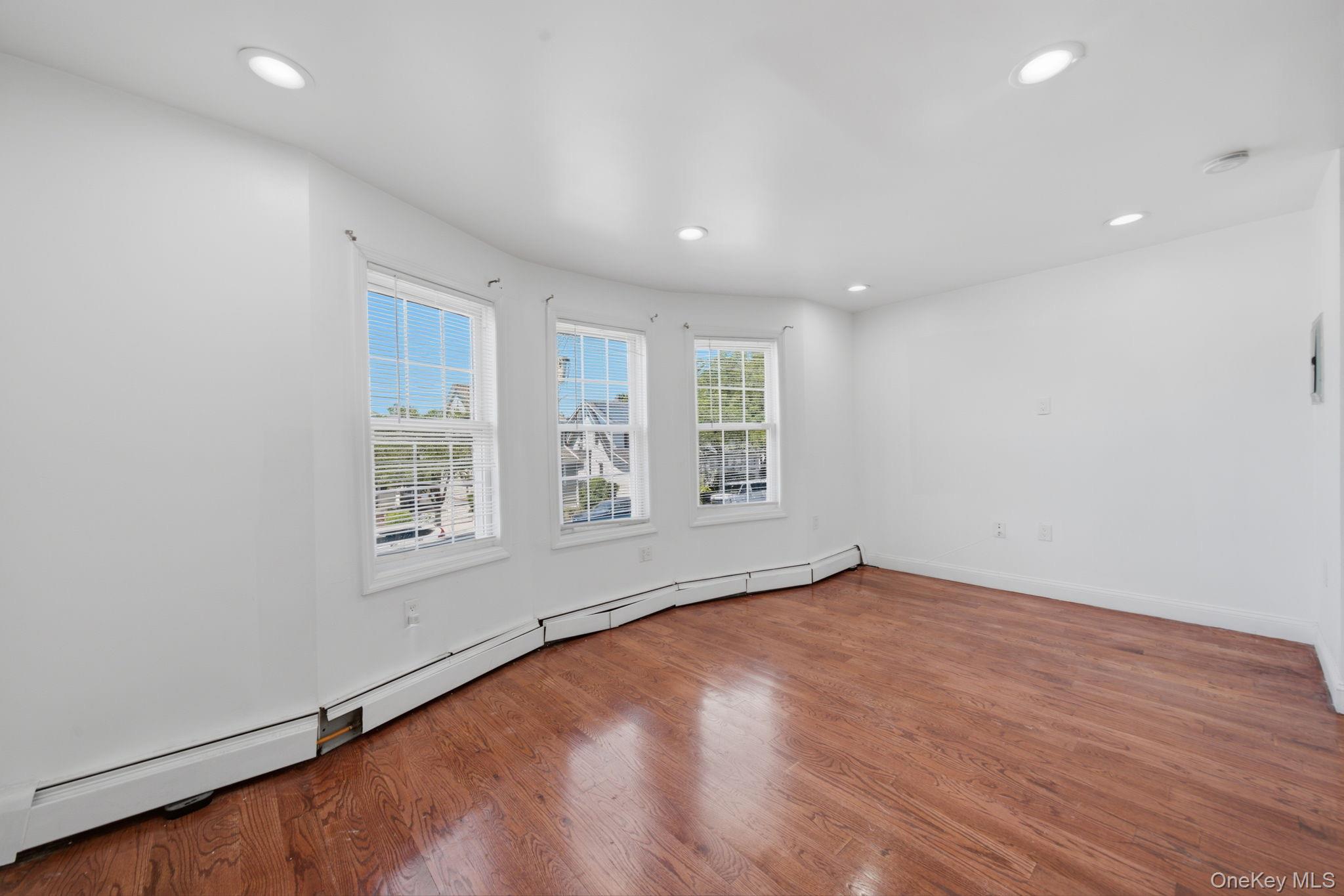 11927 191st Street Property Photo 15