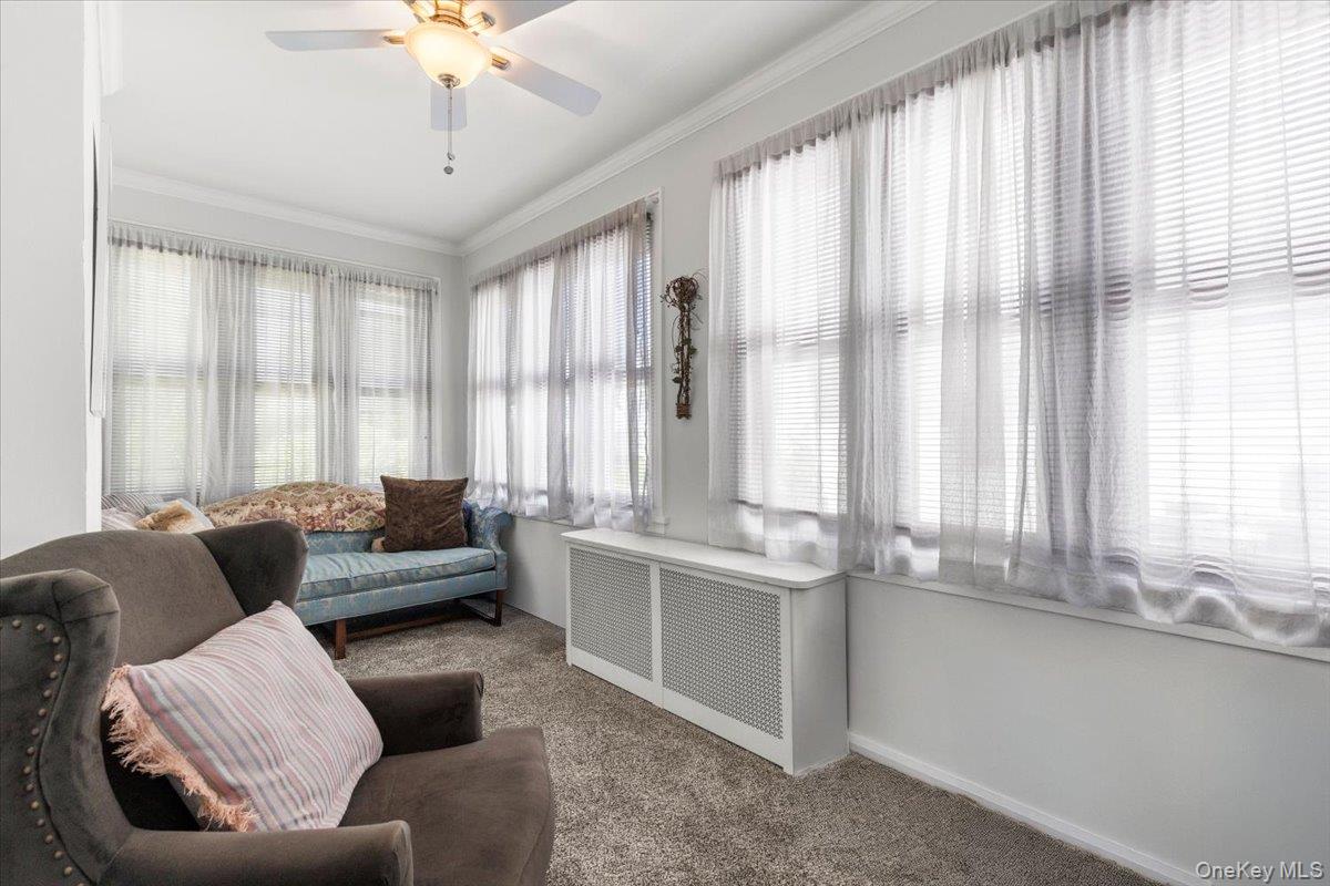 1072 Hunter Avenue Property Photo 11