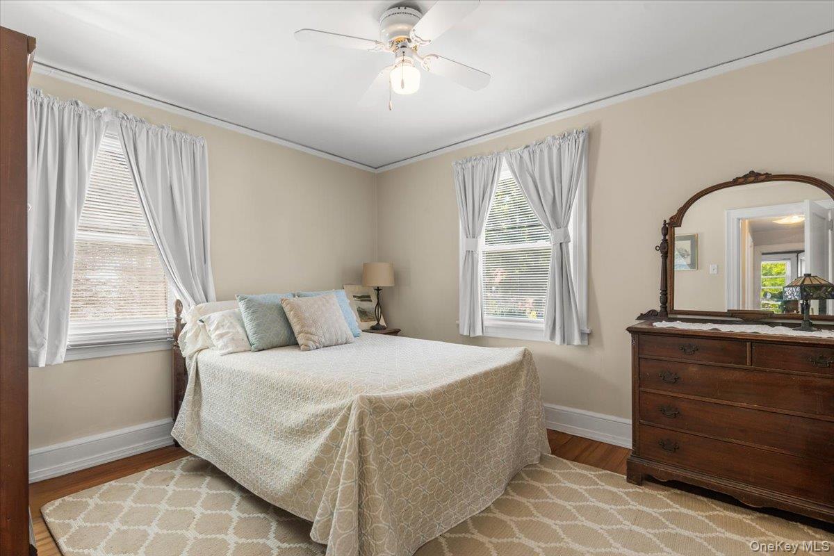 1072 Hunter Avenue Property Photo 18