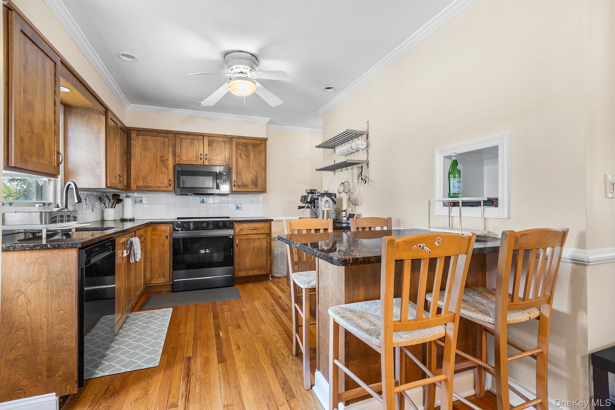 29 West Street Property Photo 7