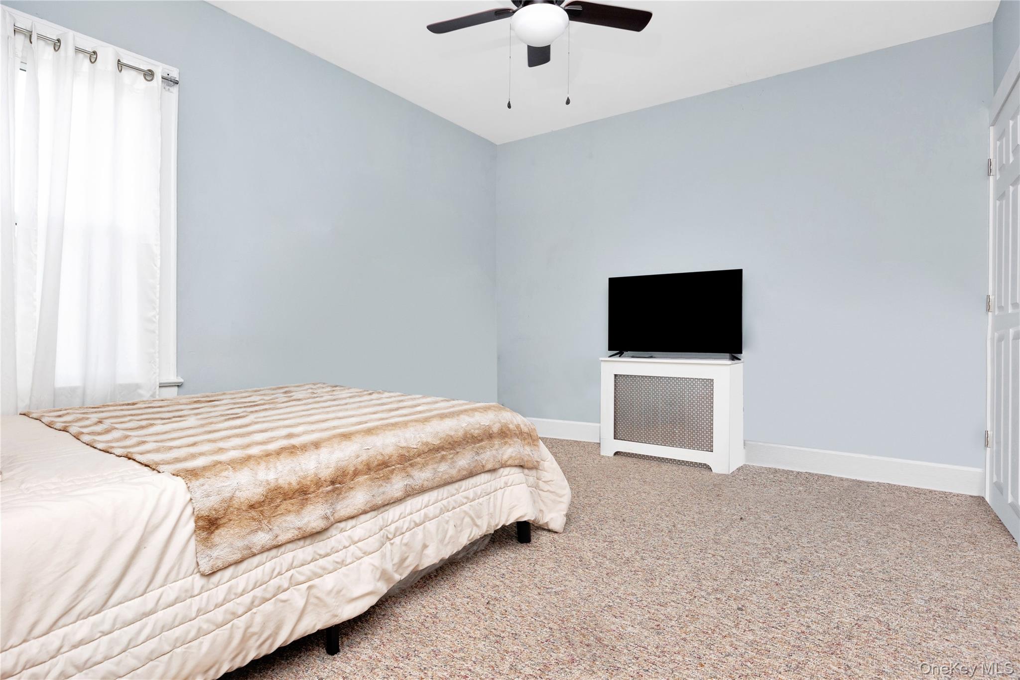 626 Merrick Road Property Photo 9