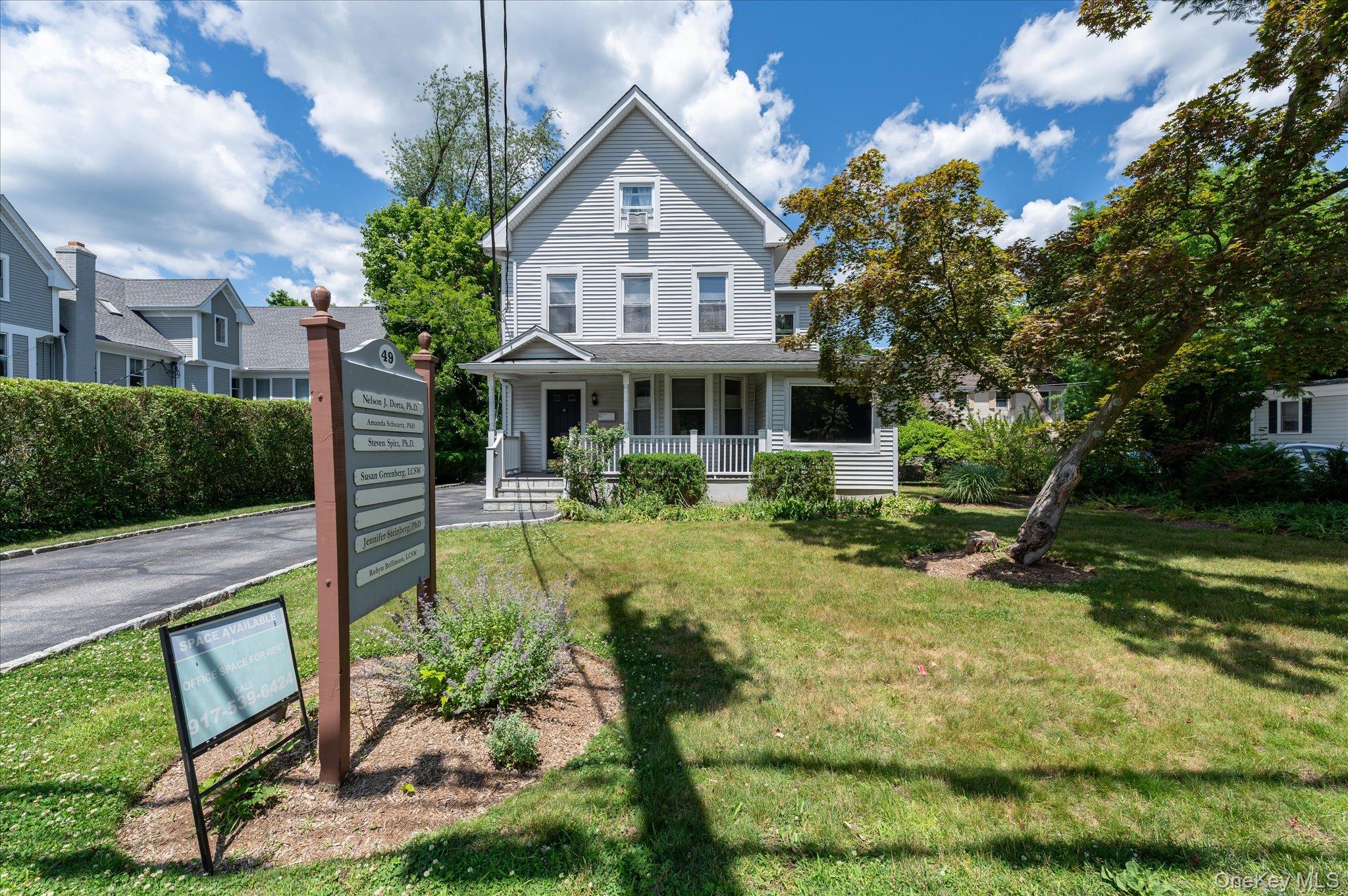 49 Smith Avenue Property Photo 1