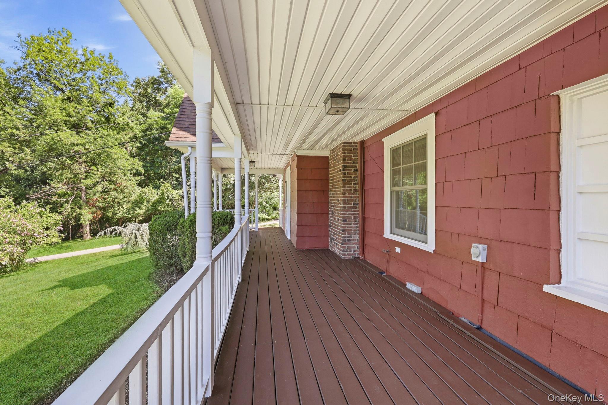 44 Beach Road Property Photo 5