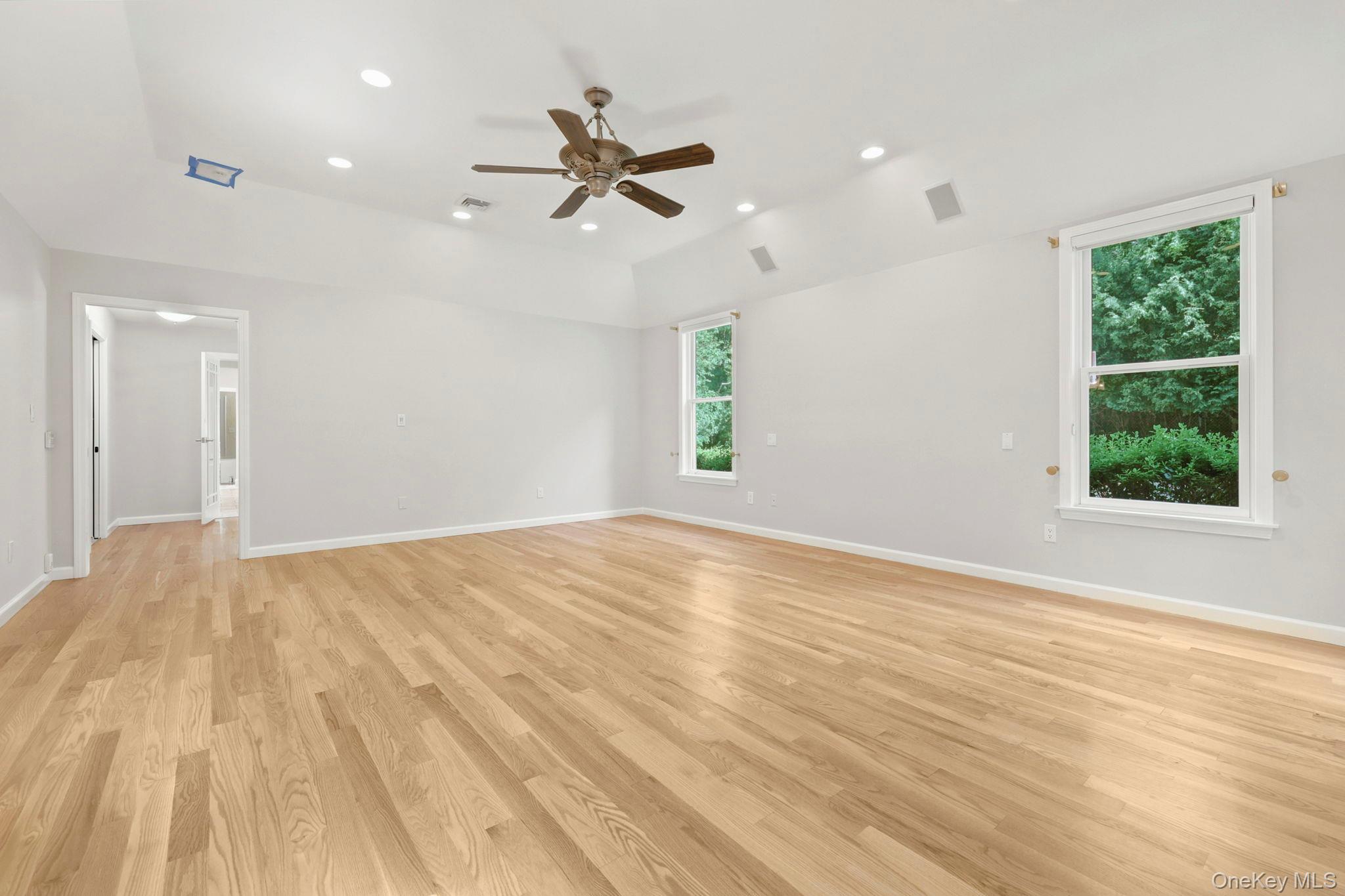 44 Beach Road Property Photo 14