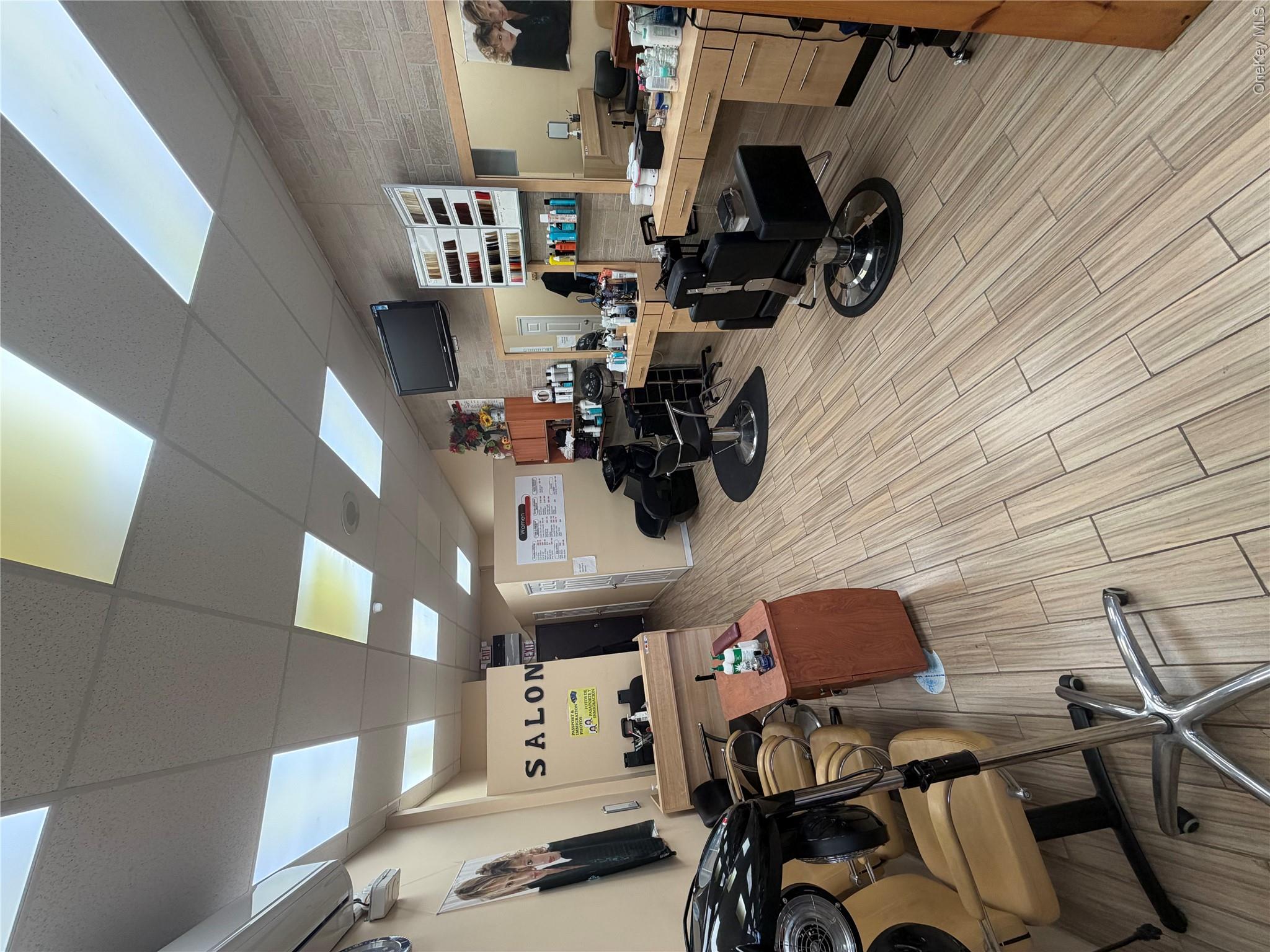 2050 Hillside Avenue Property Photo 8