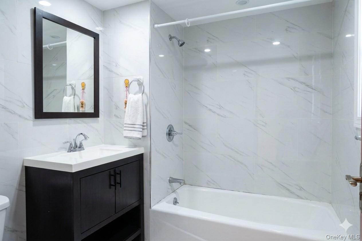 13215 41st Avenue 4 C Property Photo 6