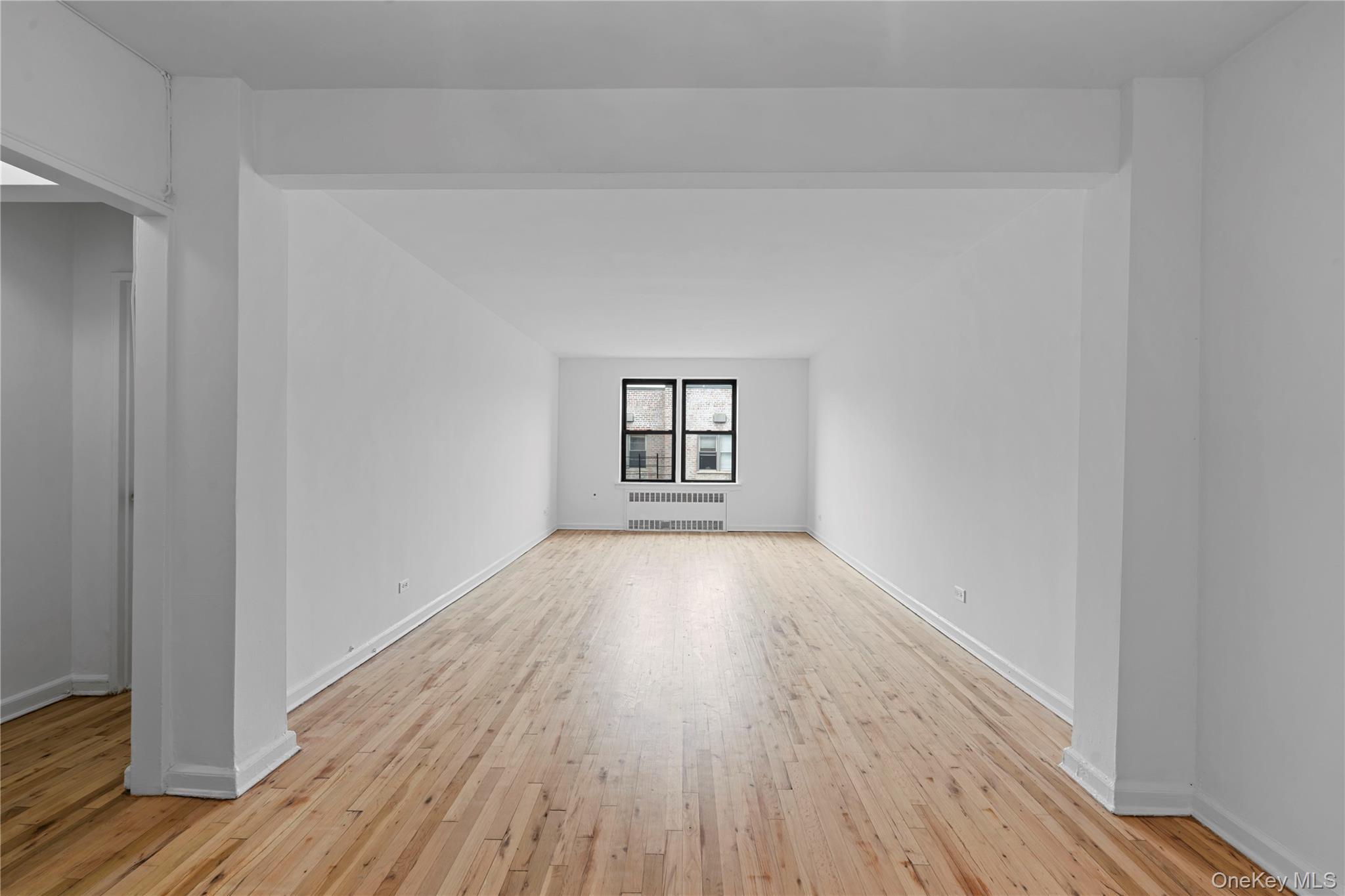 3726 87th St 6a Property Photo 1