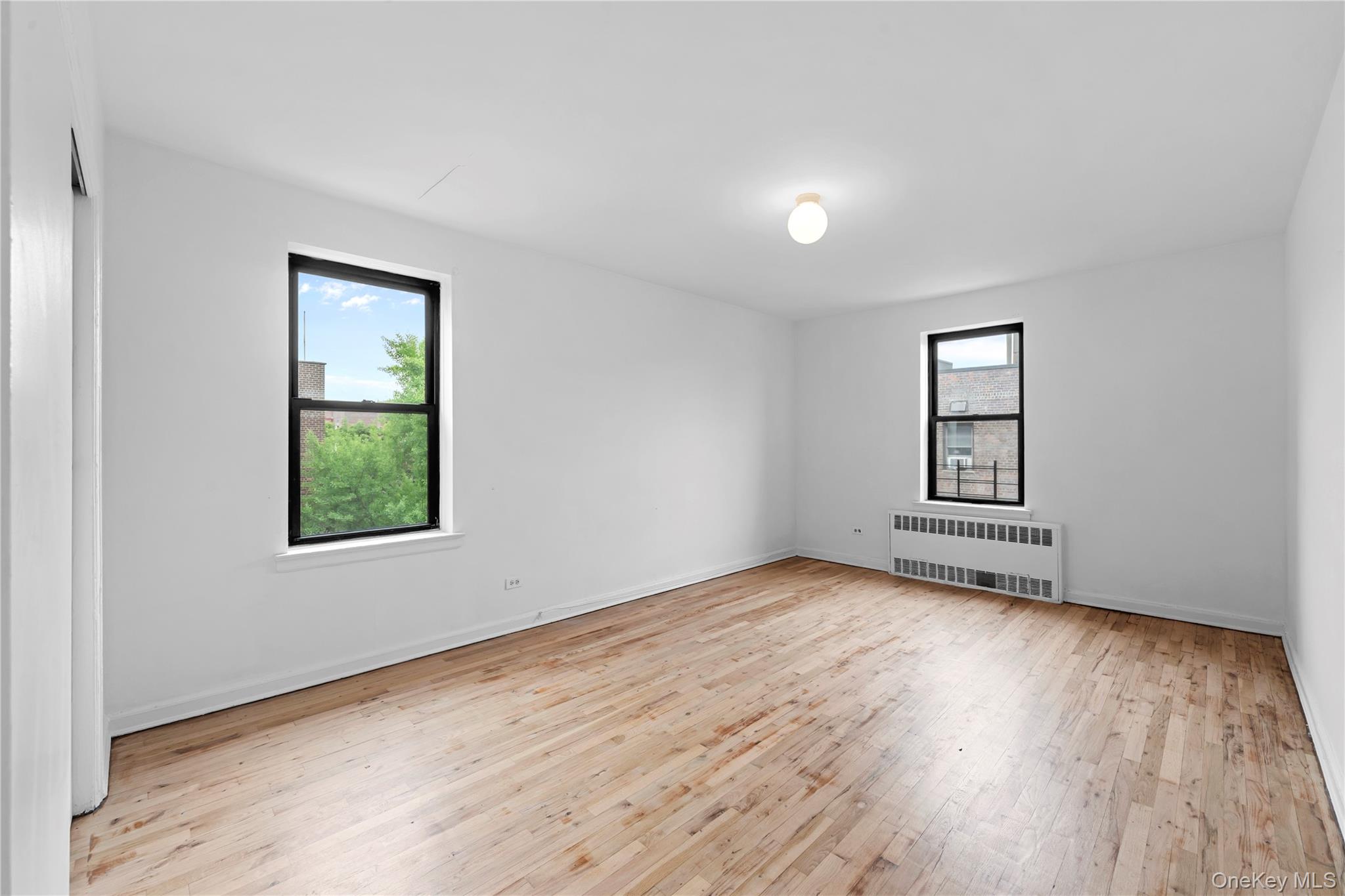 3726 87th St 6a Property Photo 10