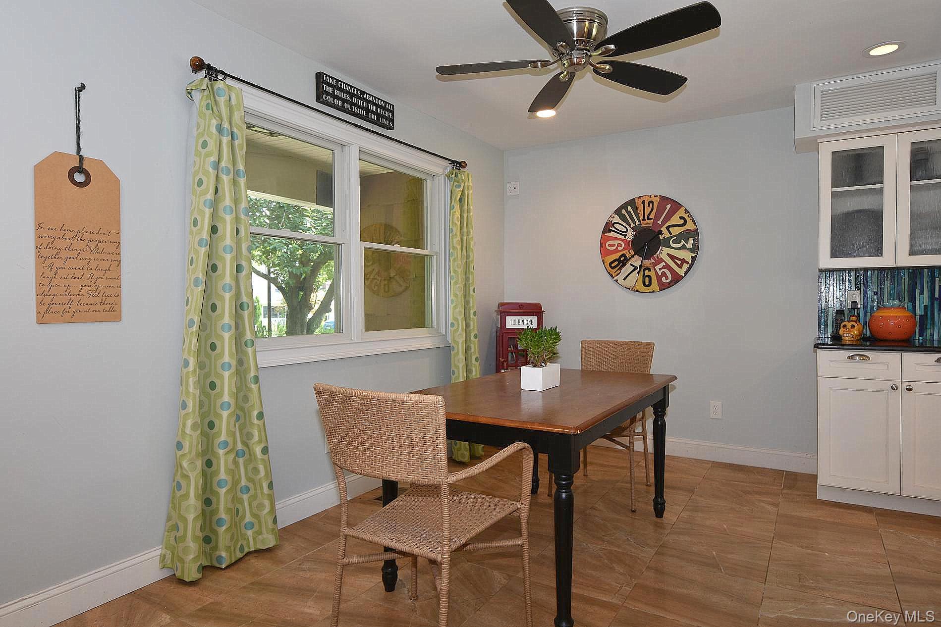 16 Brightview Drive Property Photo 3