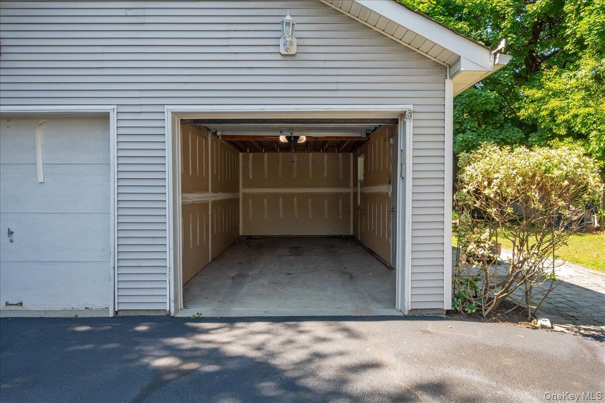 76 Smith Avenue Property Photo 10