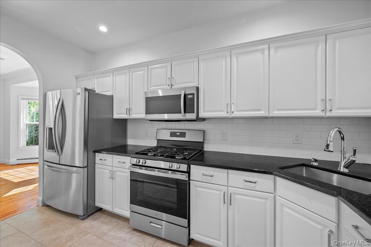 76 Smith Avenue Property Photo 25