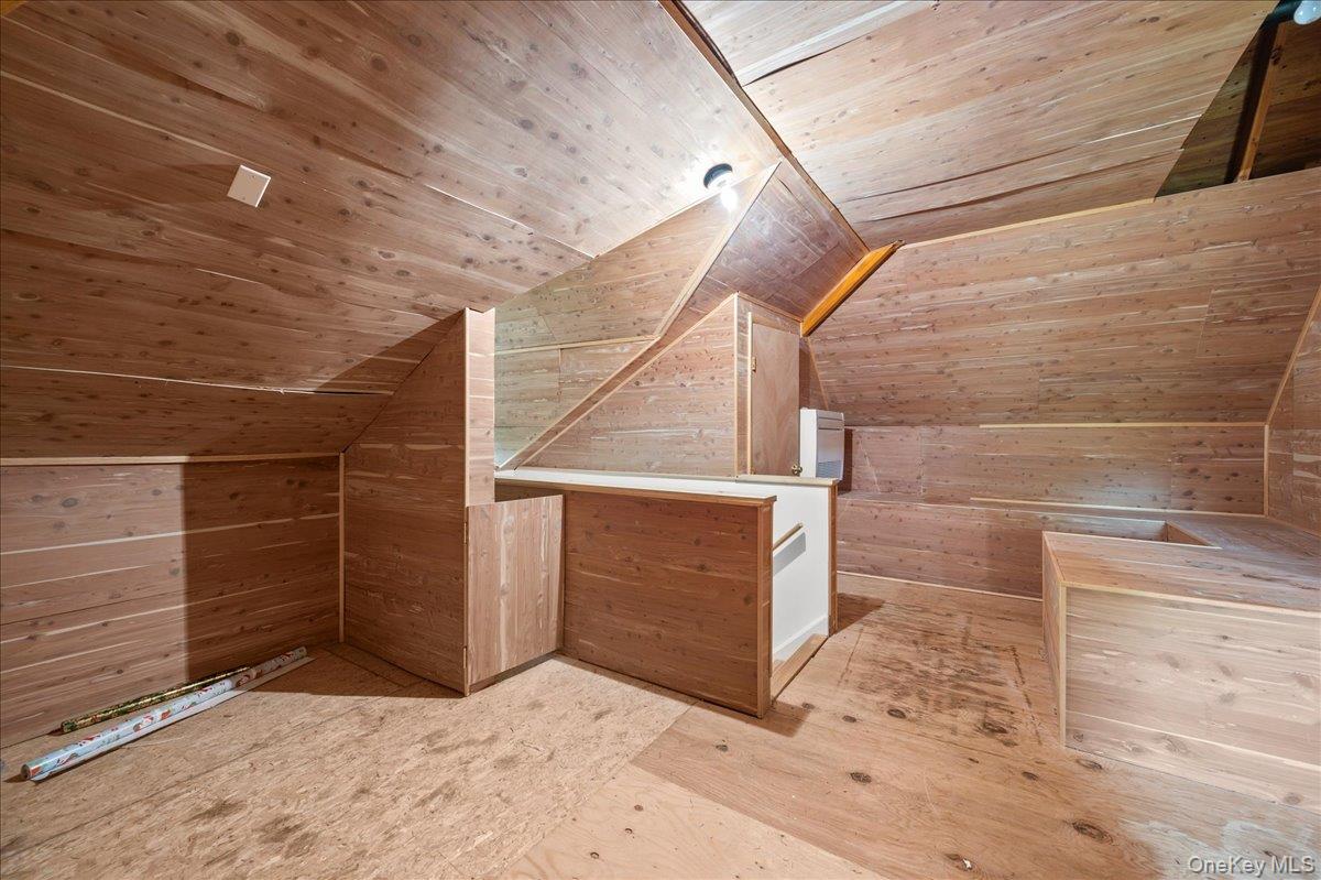 76 Smith Avenue Property Photo 40