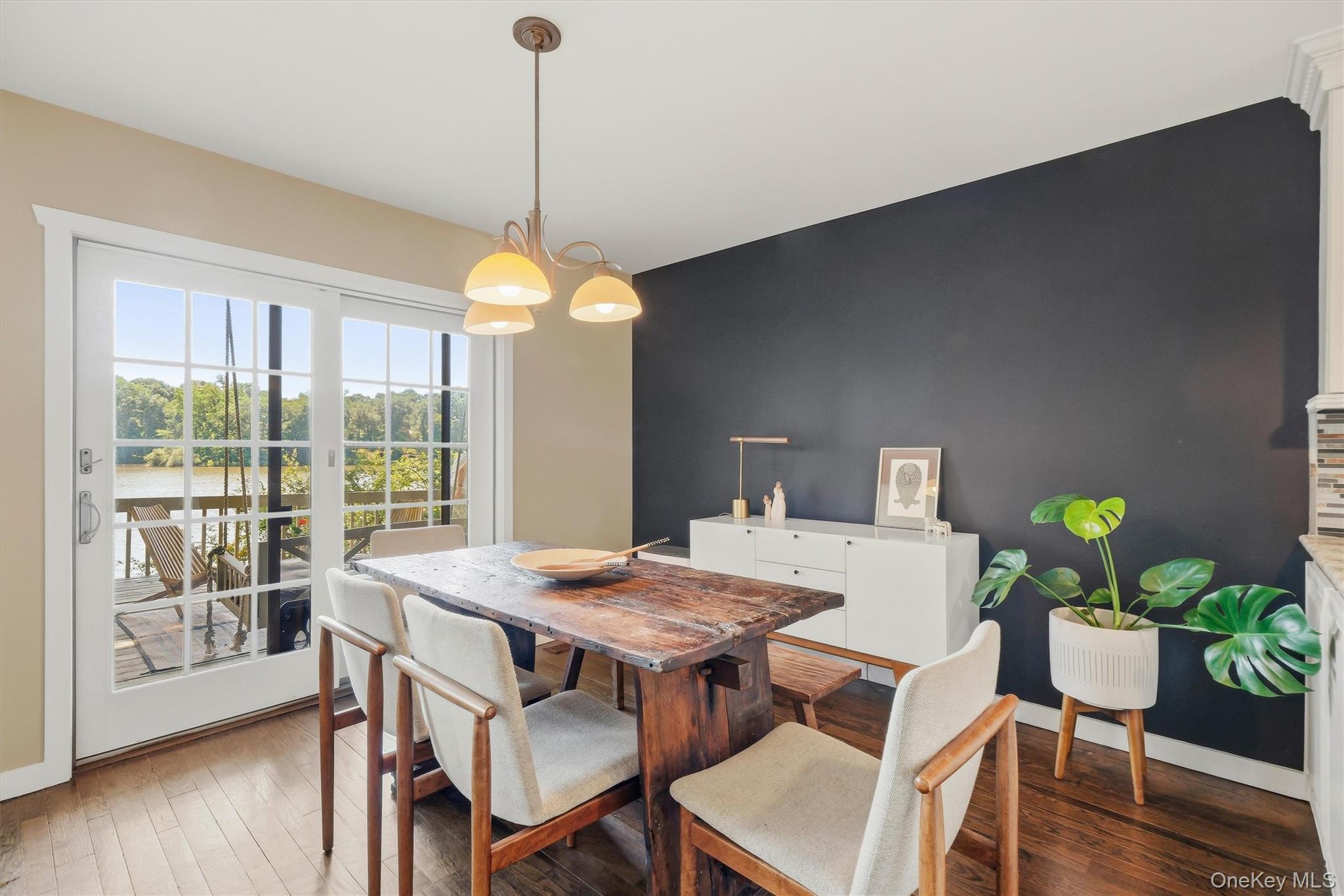 101 Westchester Avenue Property Photo 14