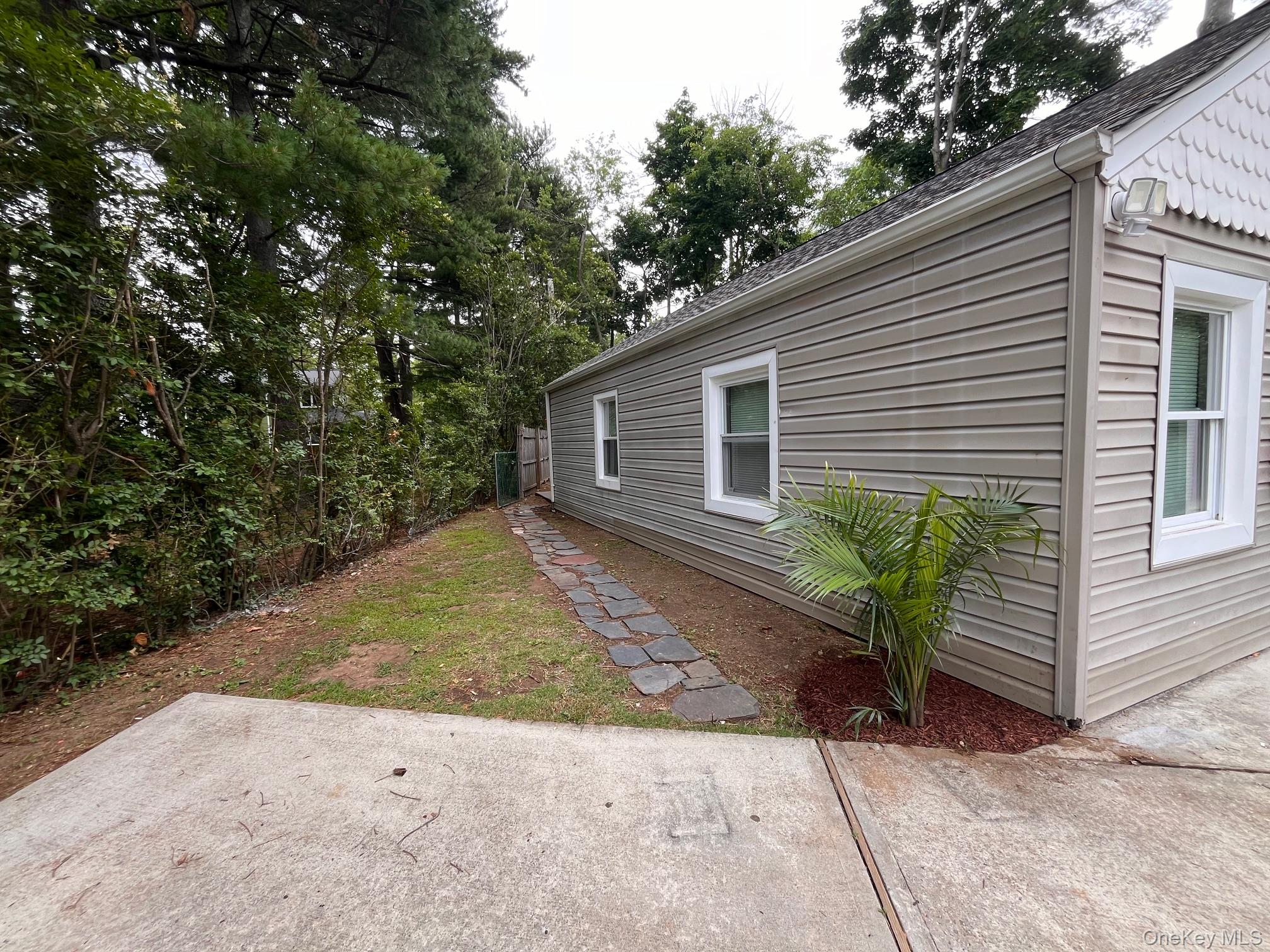 44 Commander Avenue Property Photo 21