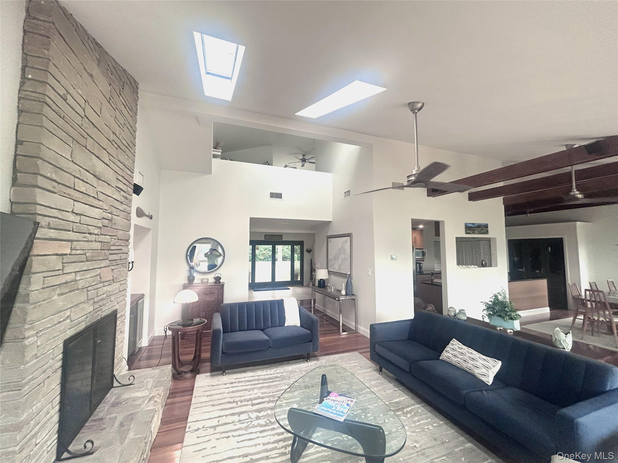 2245 Little Peconic Bay Lane Property Photo 6