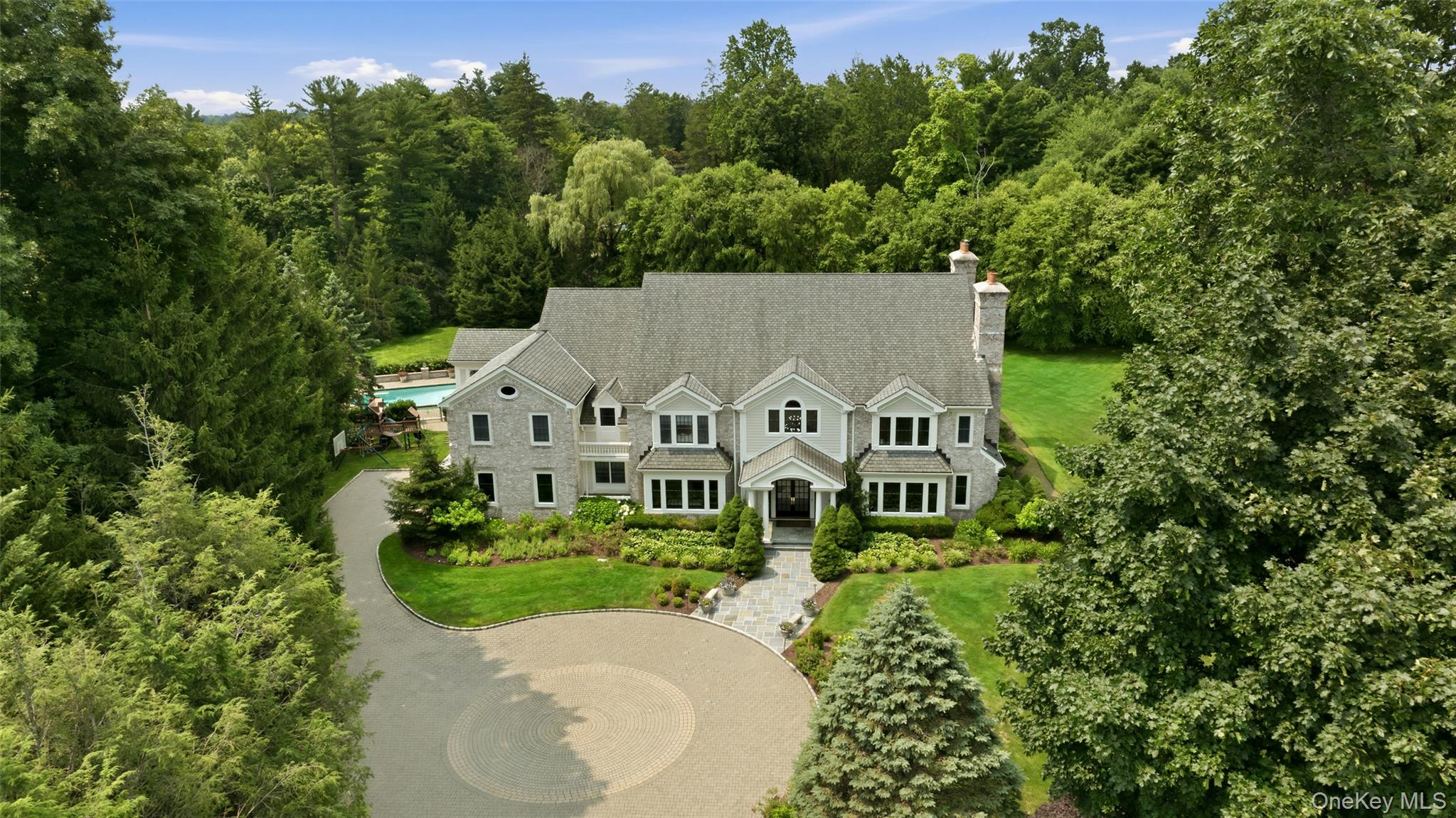 12 Magnolia Drive