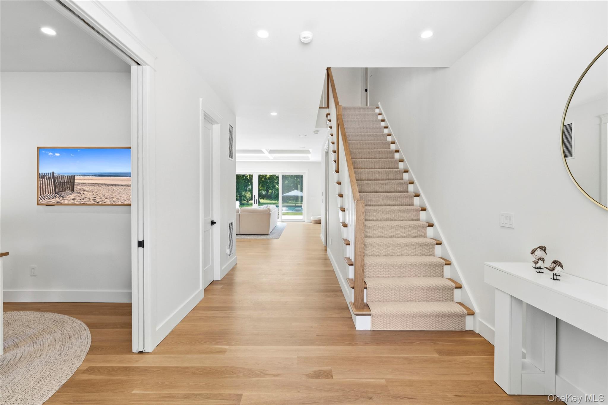 1022817 Property Photo 6