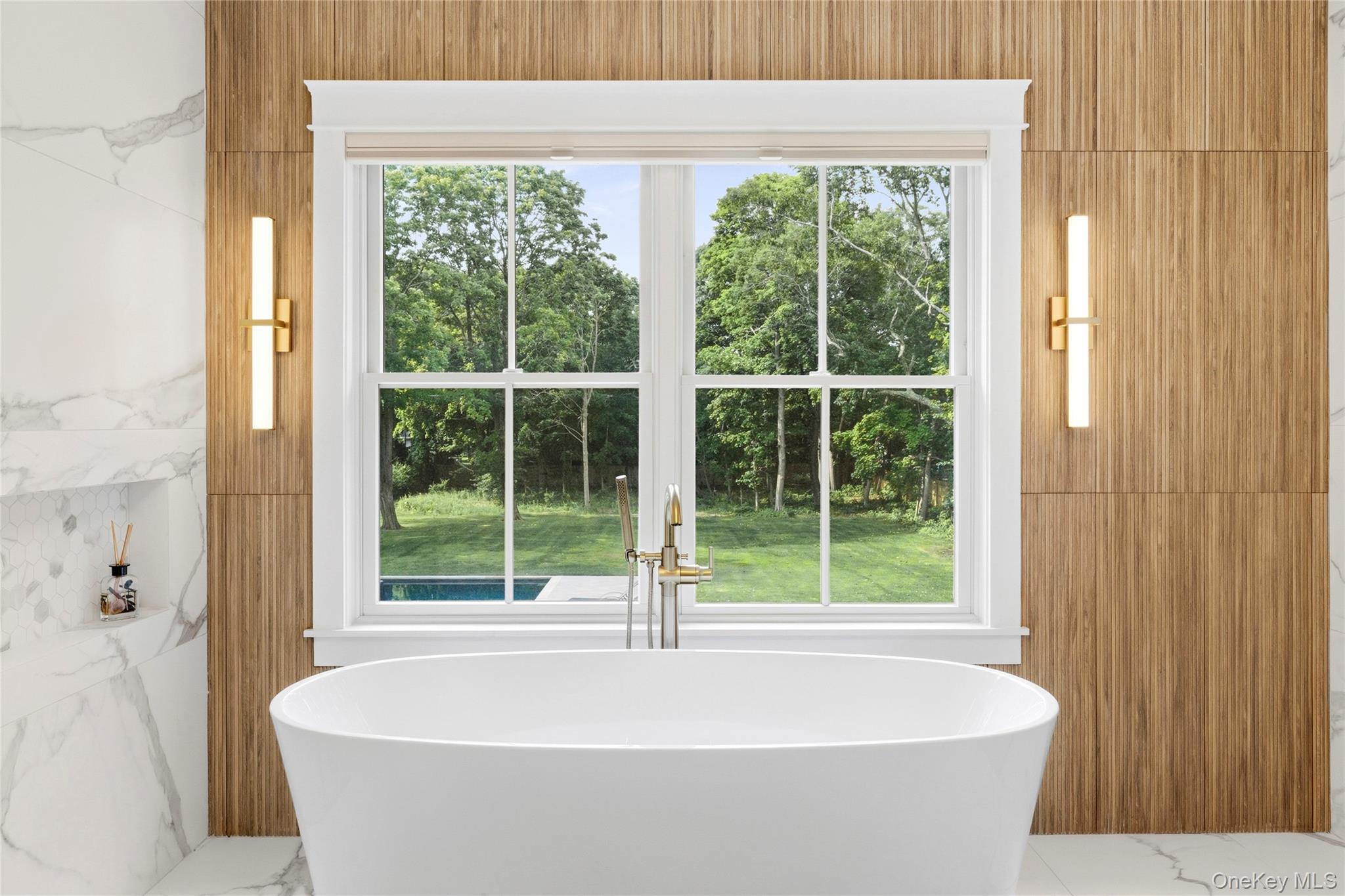 1022817 Property Photo 25