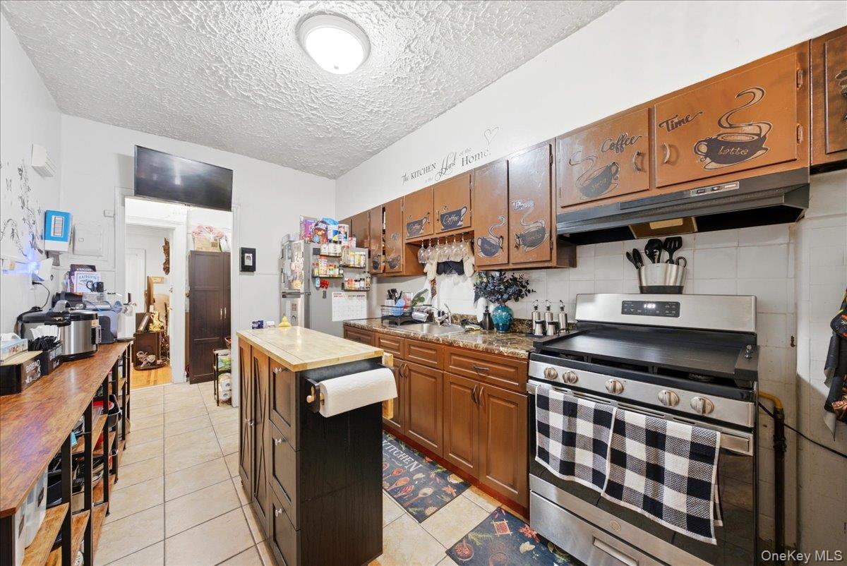 3232 Bronxwood Avenue Property Photo 22