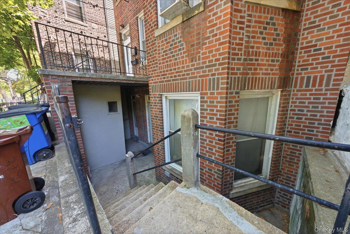 3232 Bronxwood Avenue Property Photo 25