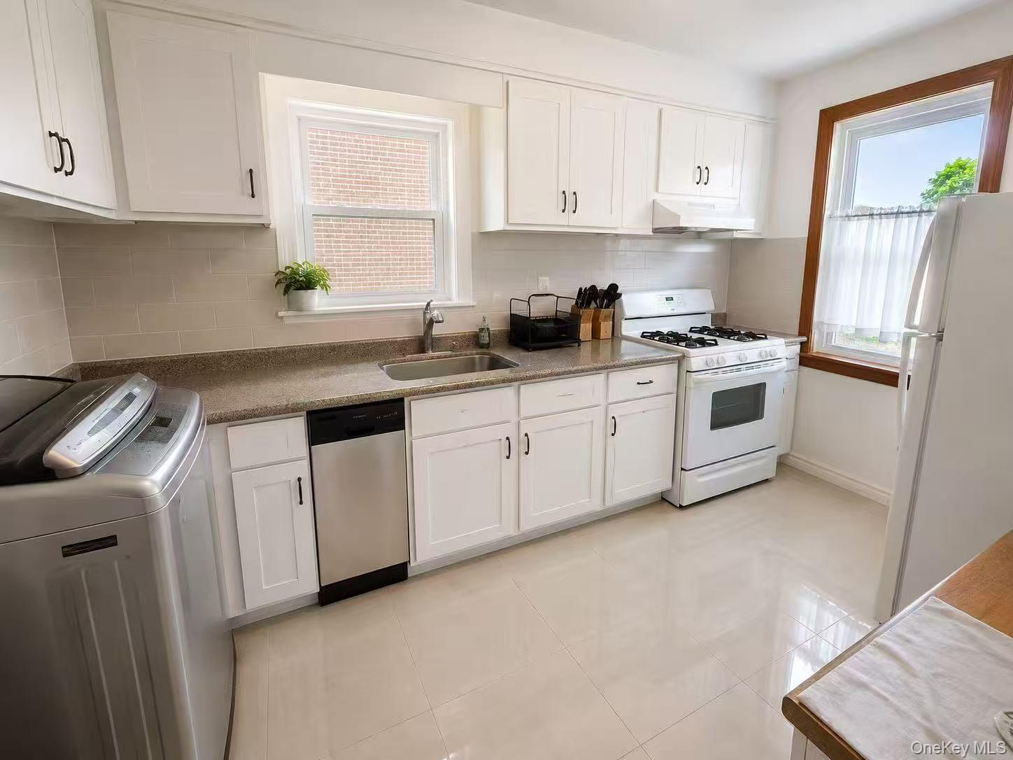 2039 150th Street Property Photo 8