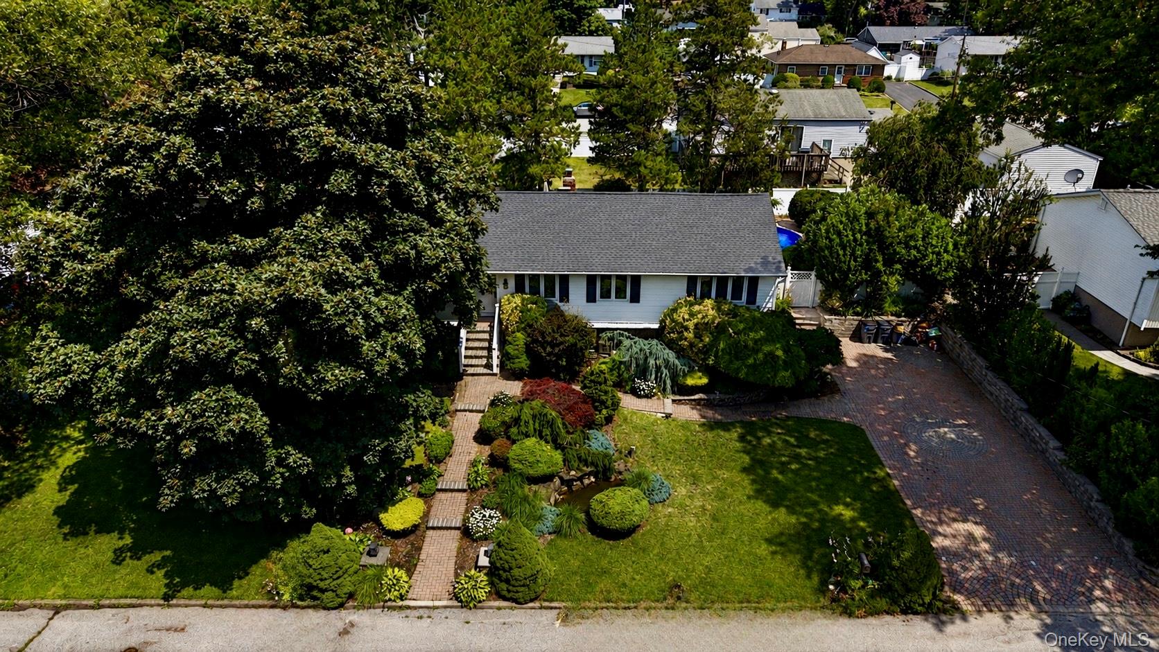 9 Starr Street Property Photo 2